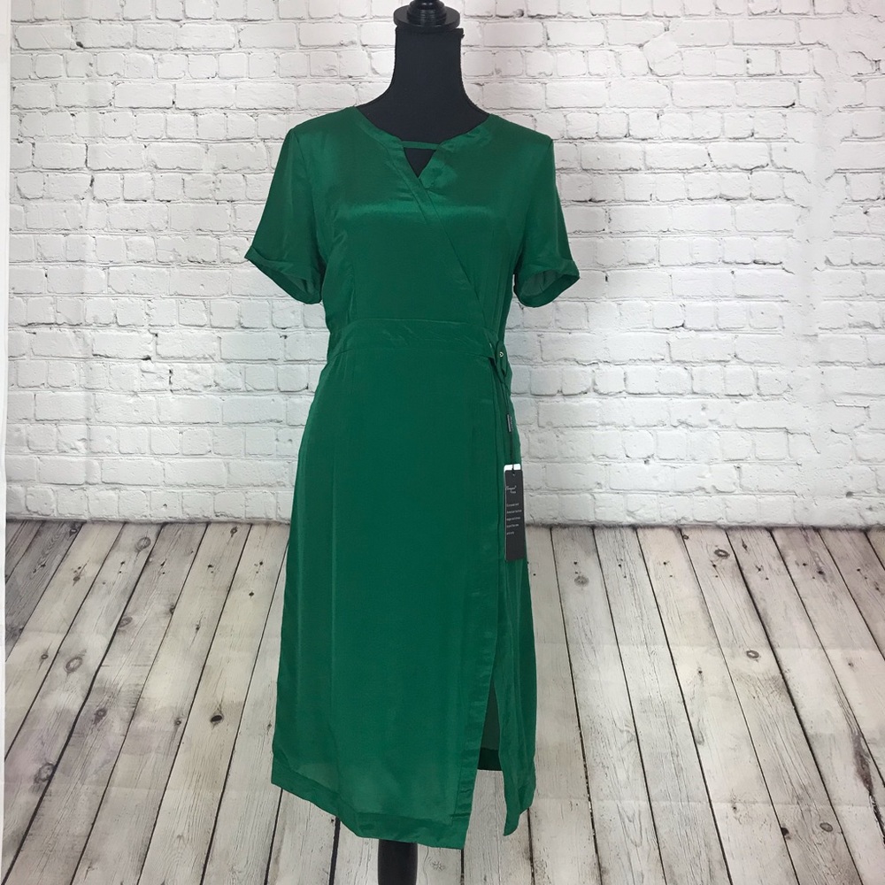 NWT ELENYUN 100% Silk Mock Wrap Dress Green